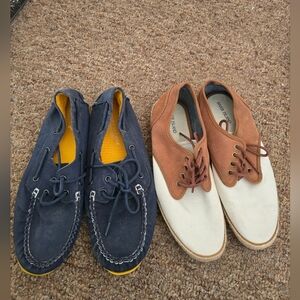 American Eagle Outfitters Navy and River Island Tan Boat Shoes